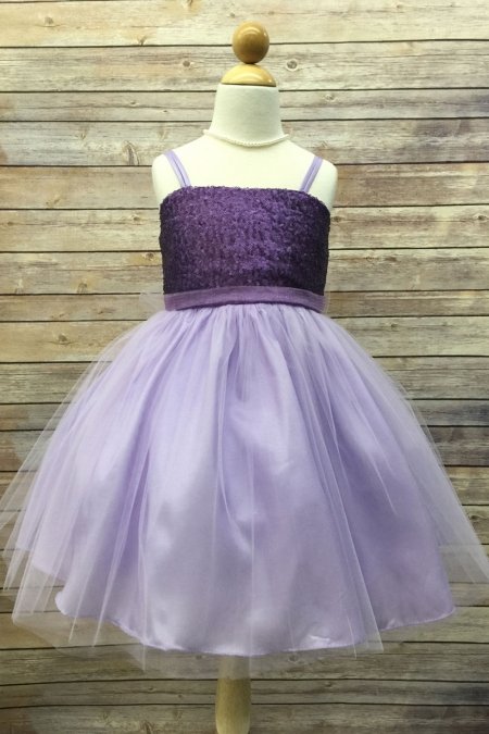 Lilac Beautiful Sequin dress perfect Flower girl dress Lilac Beautiful Sequin dress perfect Flower girl dress